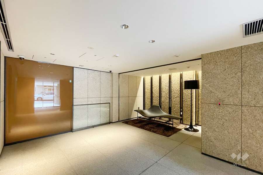 エントランスホール　　