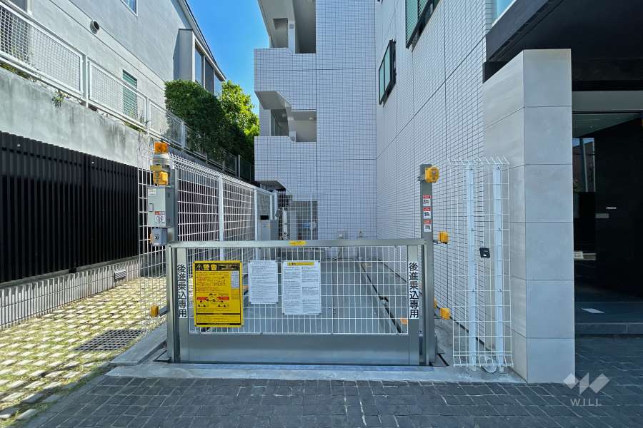 敷地内駐車場（屋外機械式）