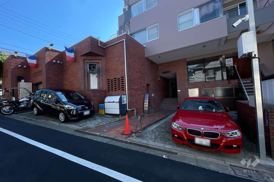 敷地内駐車場（屋外平面式）