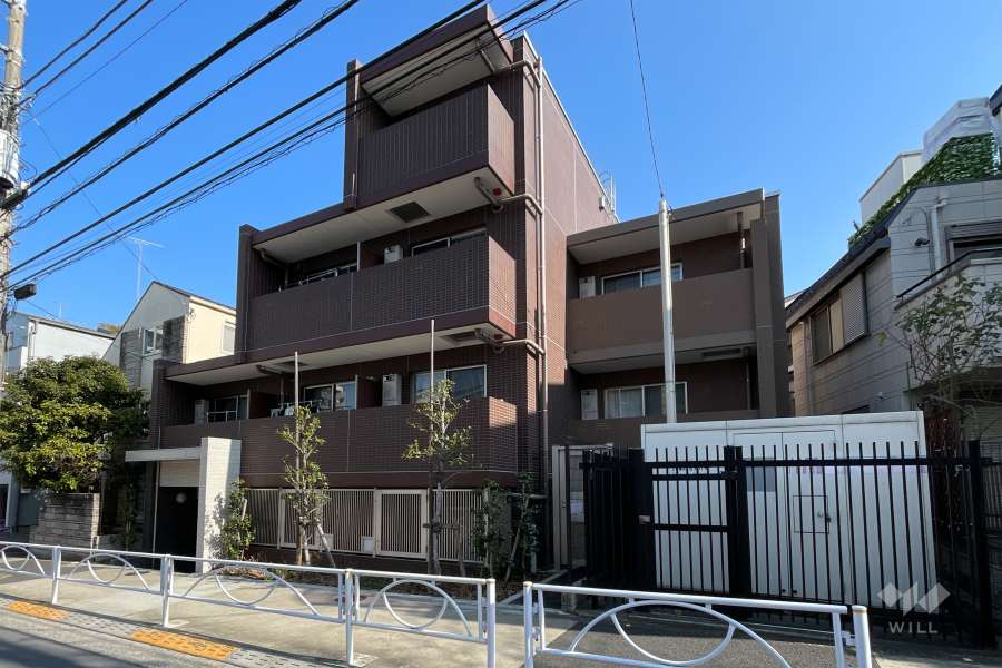 ガリシア上目黒の外観（南側から）