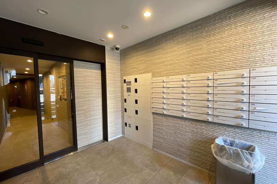 共用ポストと宅配ボックス