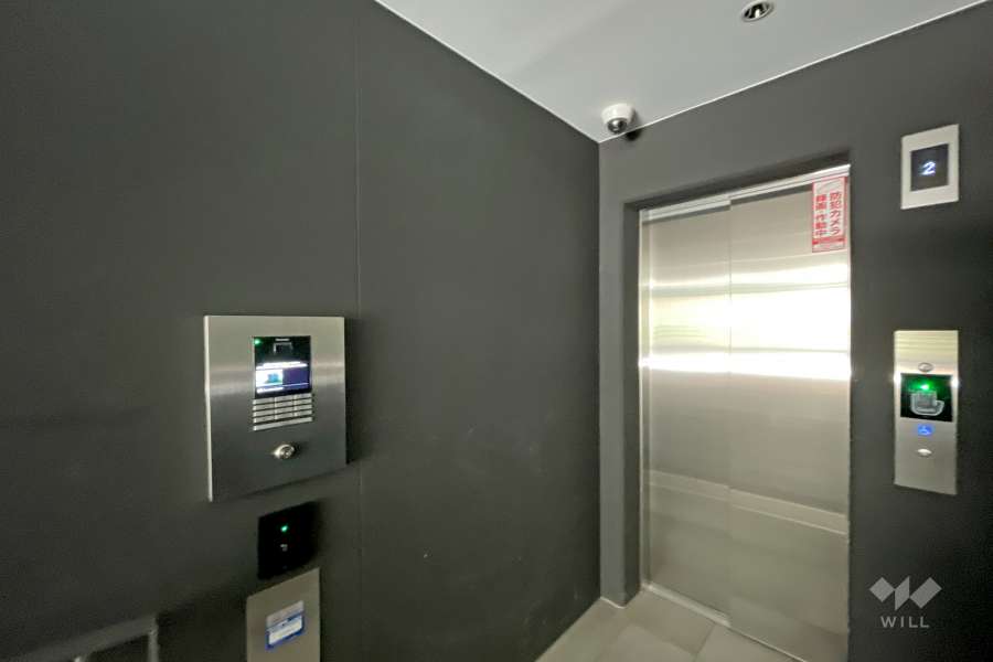 共用エレベーター