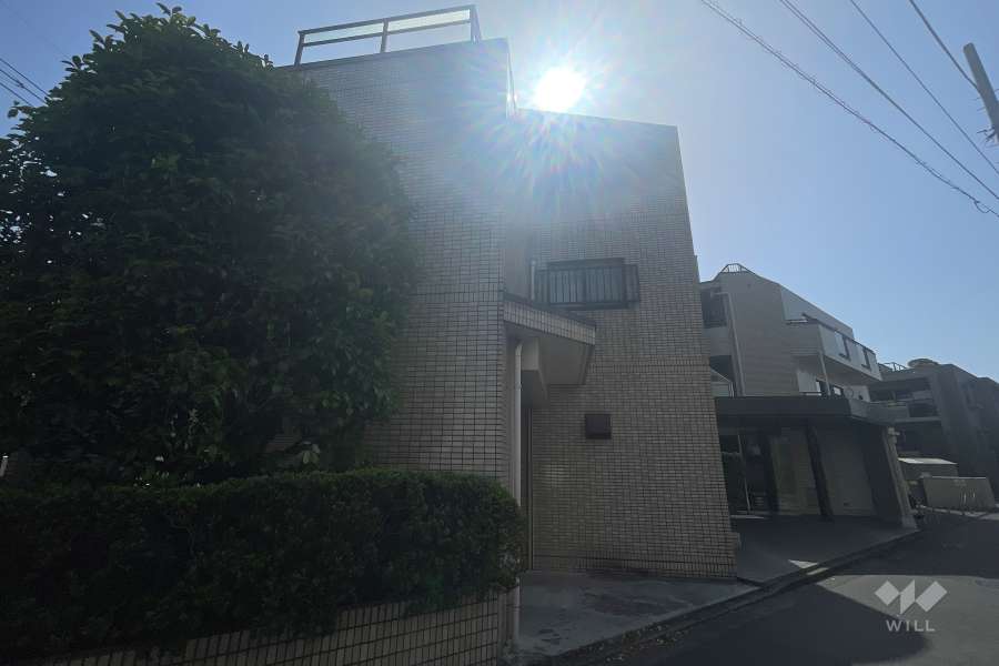 ベルメゾンの外観（北東側から）