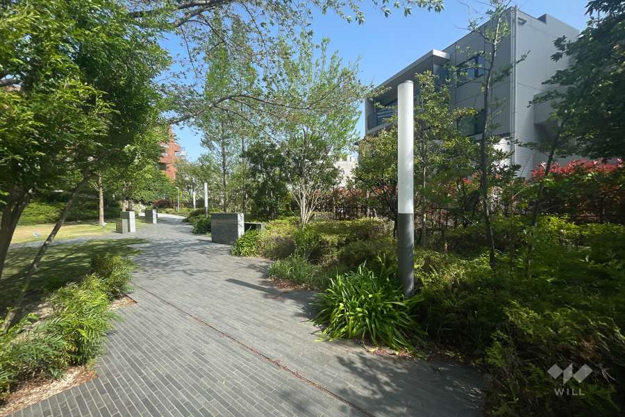 ブリリア目黒青葉台の外観（北西側から）