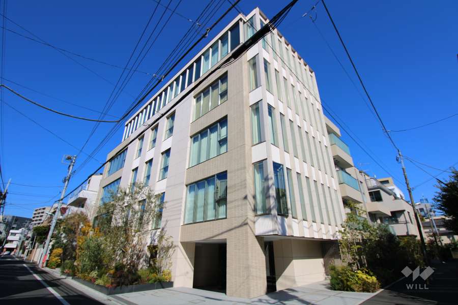 ディアナガーデン鷹番の外観（南東側から）