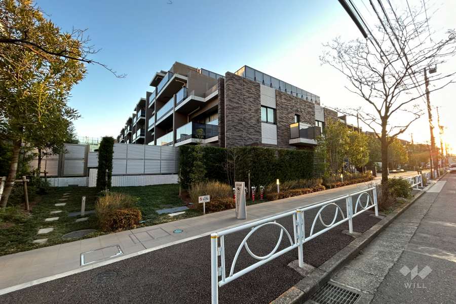 シティハウス下目黒の外観(北東側から2)