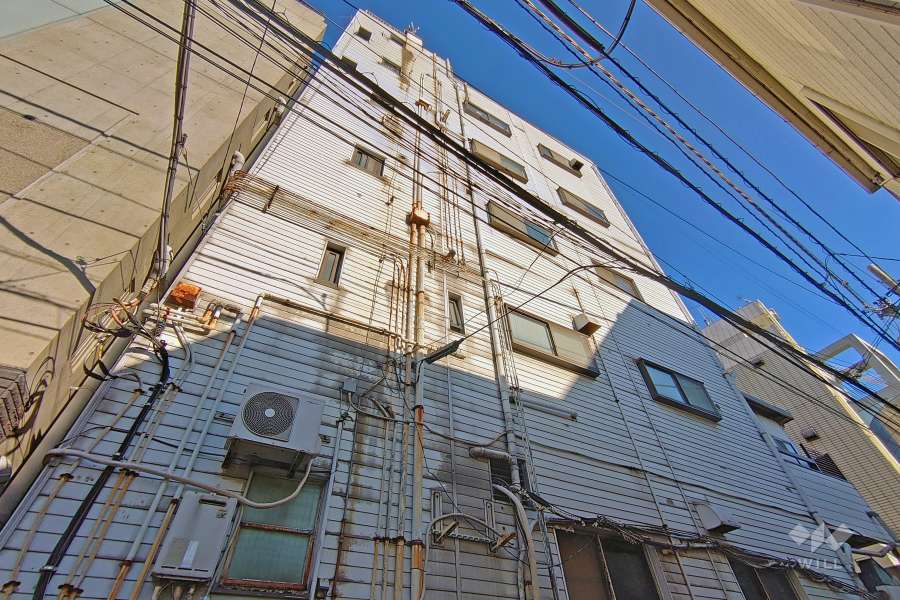 松任谷ビルの外観（北西側から）