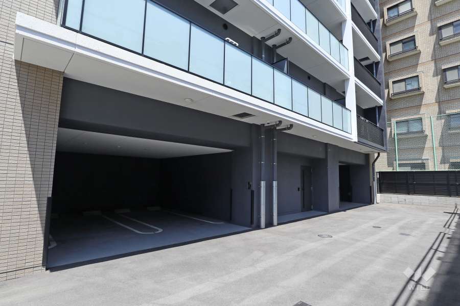 敷地内駐車場（屋内平面式）