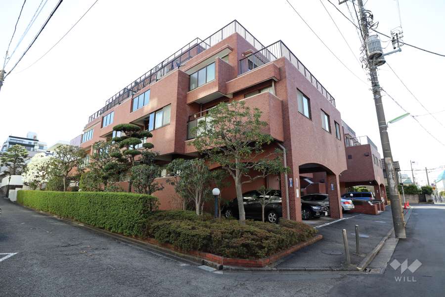 朝日自由が丘マンションの外観（北東側から）