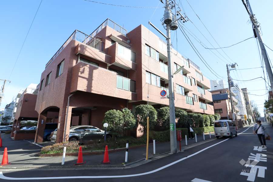 朝日自由が丘マンションの外観（北西側から）