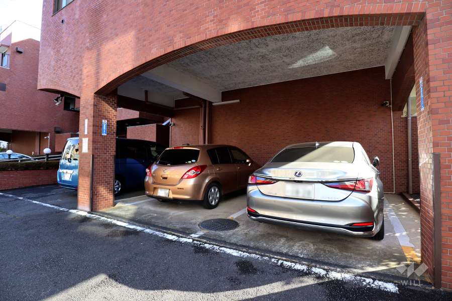 敷地内駐車場（屋外平面式）