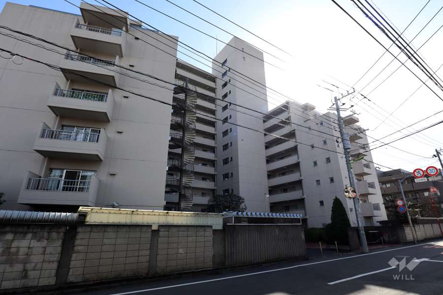 下馬ハイライズの外観（北東側から）