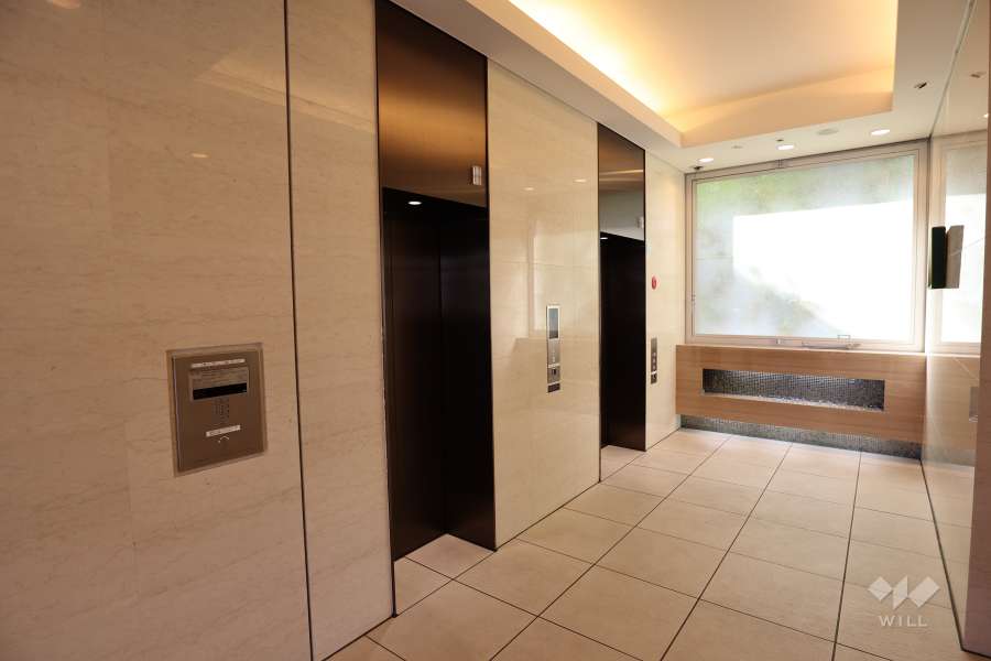 共用エレベーター