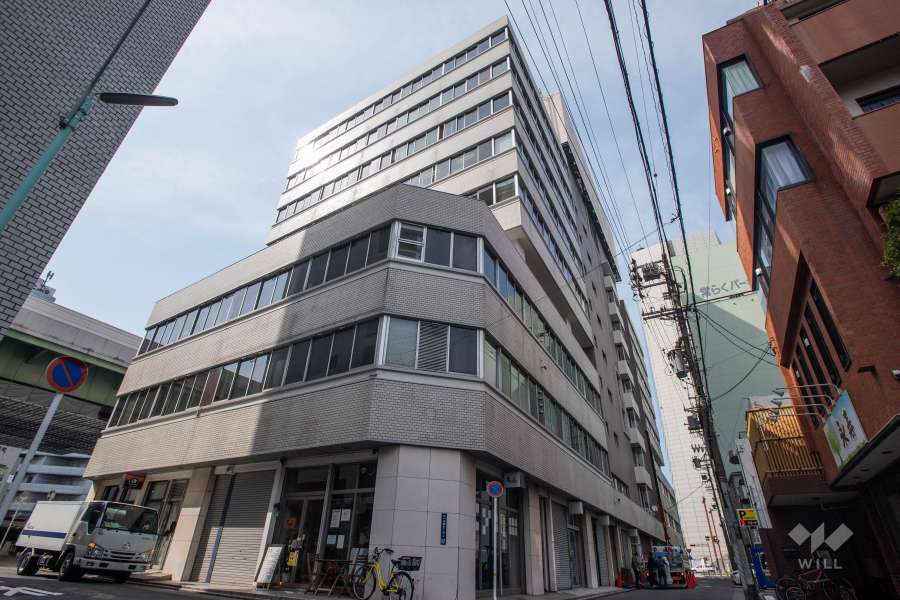 花車ビル北館の外観（南東側から）
