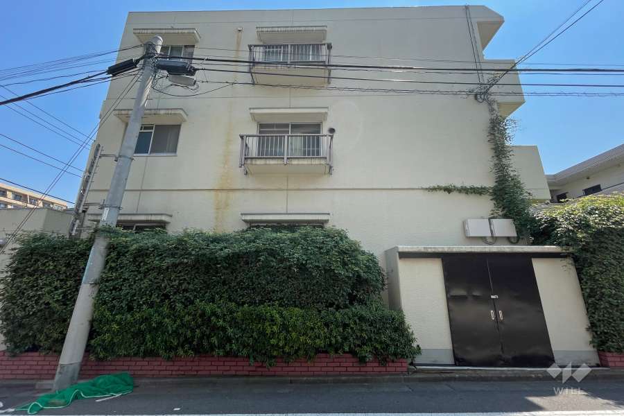 パークハイム桜新町の外観（西側から）