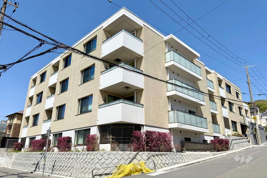 イニシア神戸森北町の外観（南東側から）