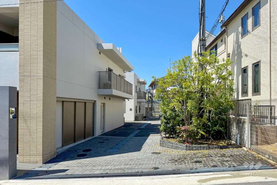 駐車場の出入口