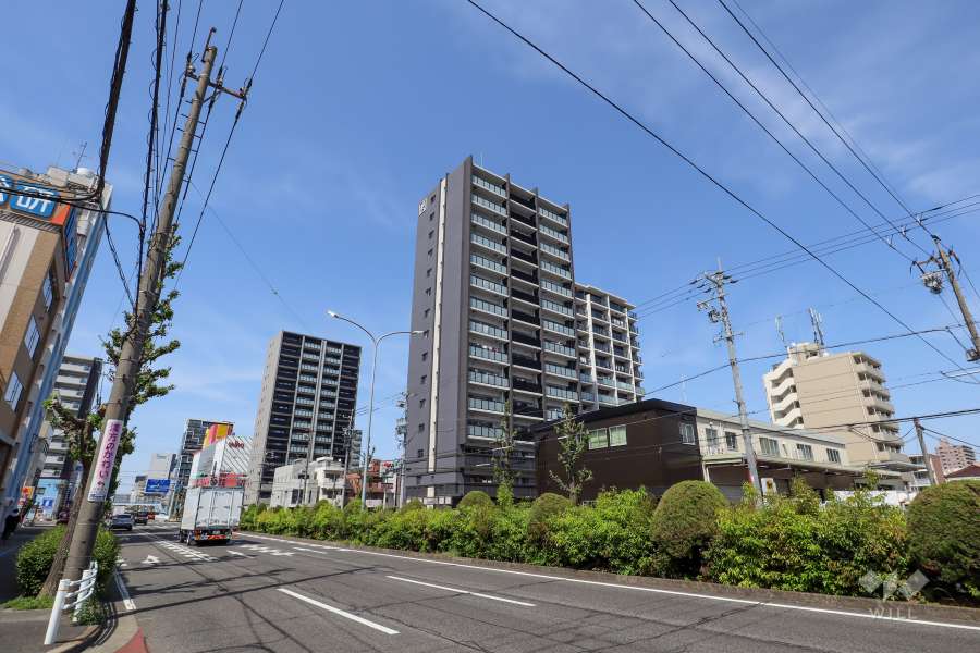 エステムプラザ名古屋UXの遠景（南西側から）