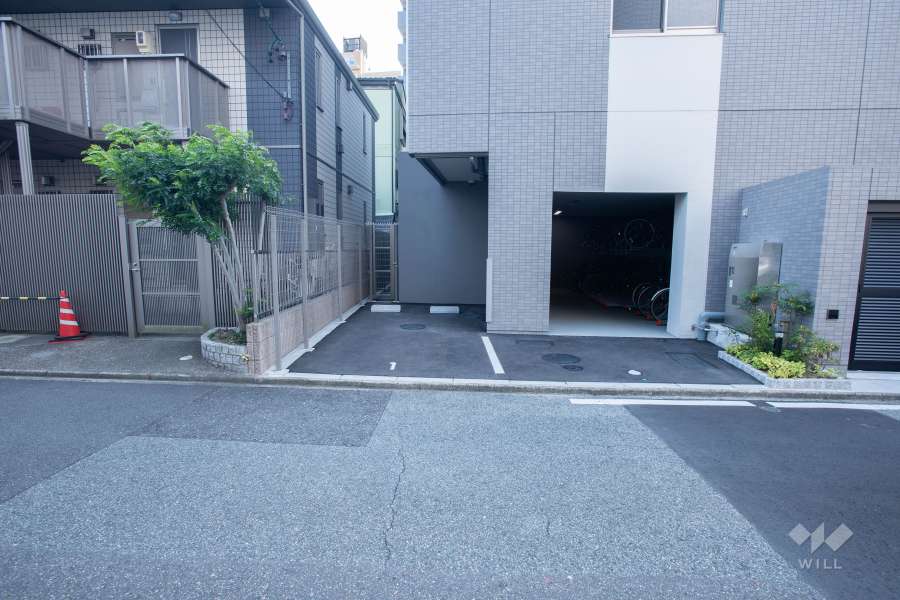 敷地内駐車場（屋外平面式）