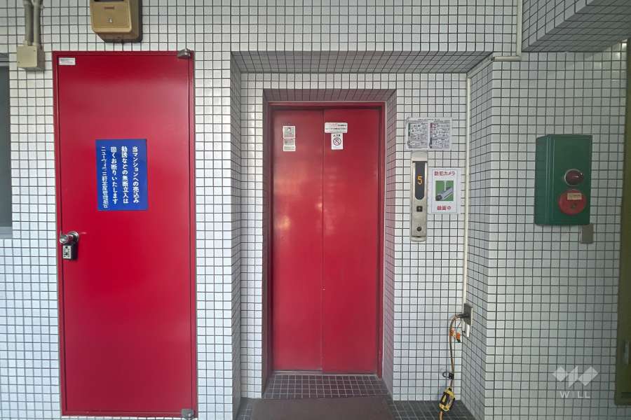エレベーター