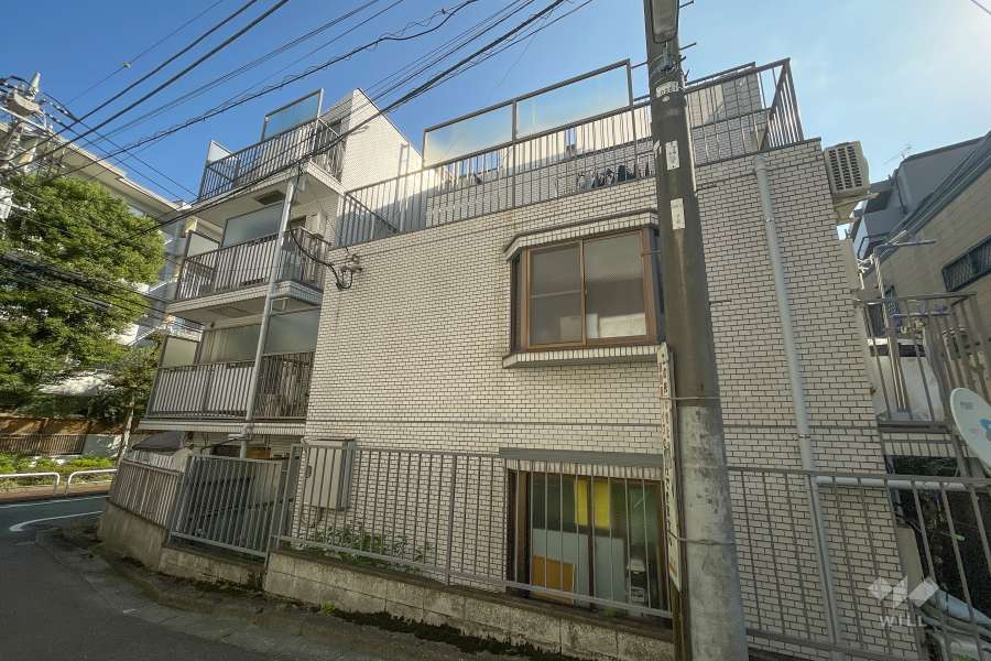 スカイコート池尻の外観（南西側から）