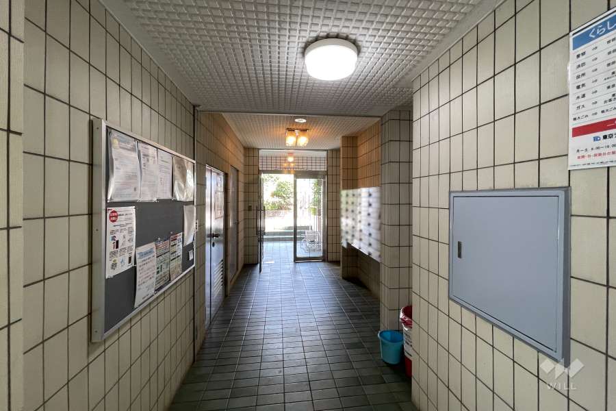 エントランスホール