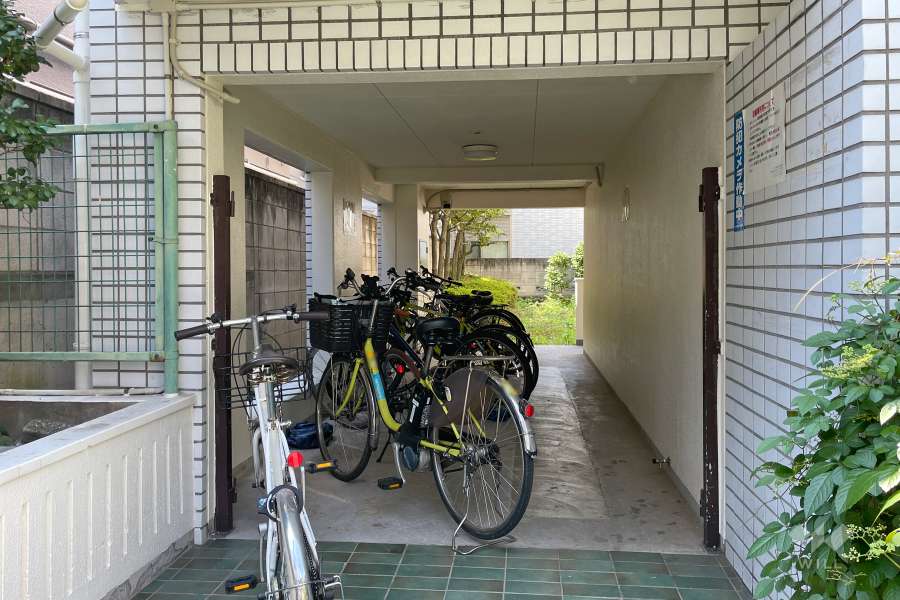 駐輪場