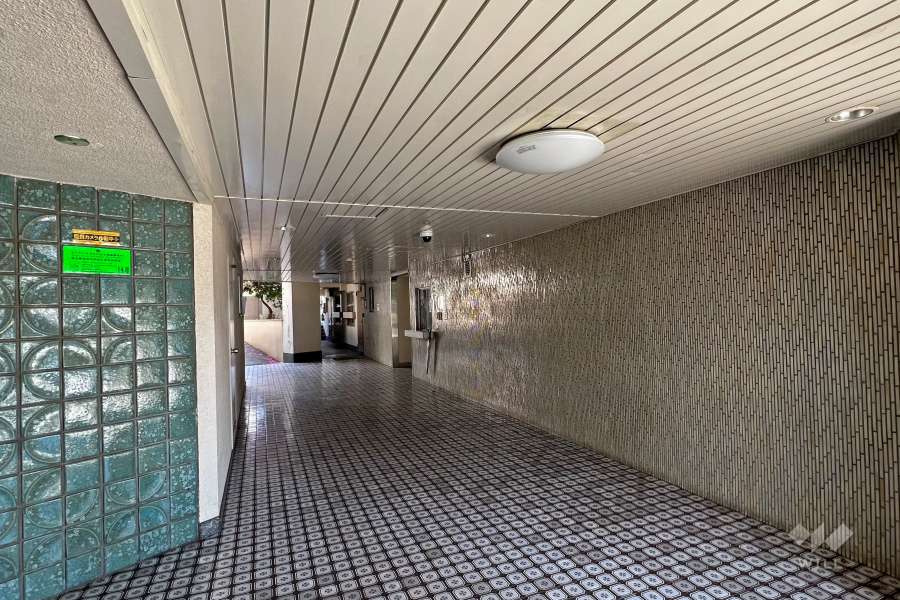 エントランスホール