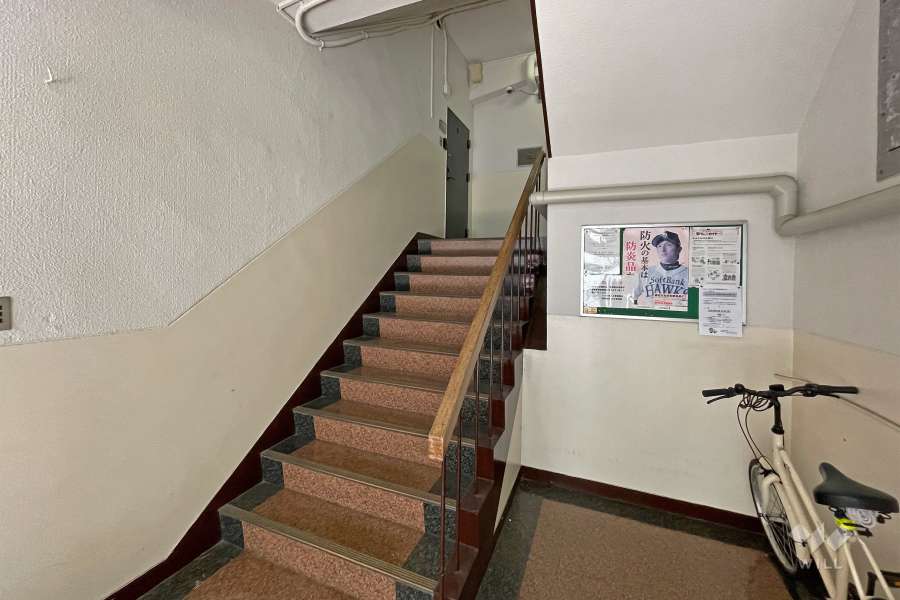 エントランス内