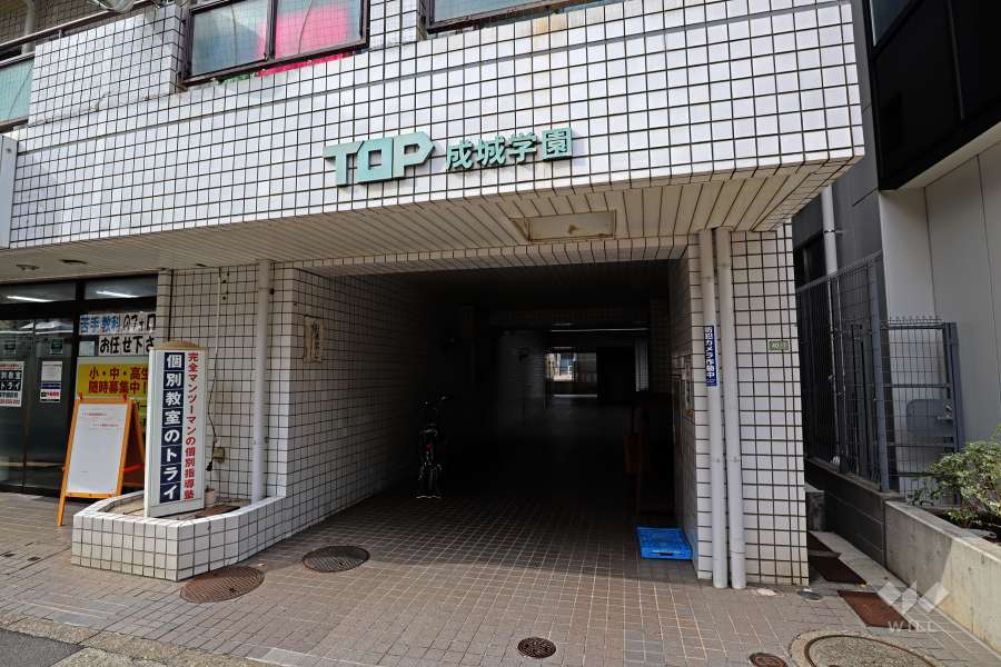 エントランスアプローチ