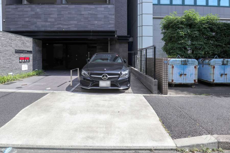 敷地内駐車場（屋外平面式）