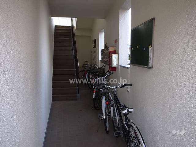 エントランスホール