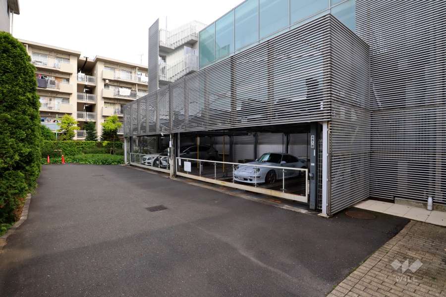 敷地内駐車場（屋外機械式）