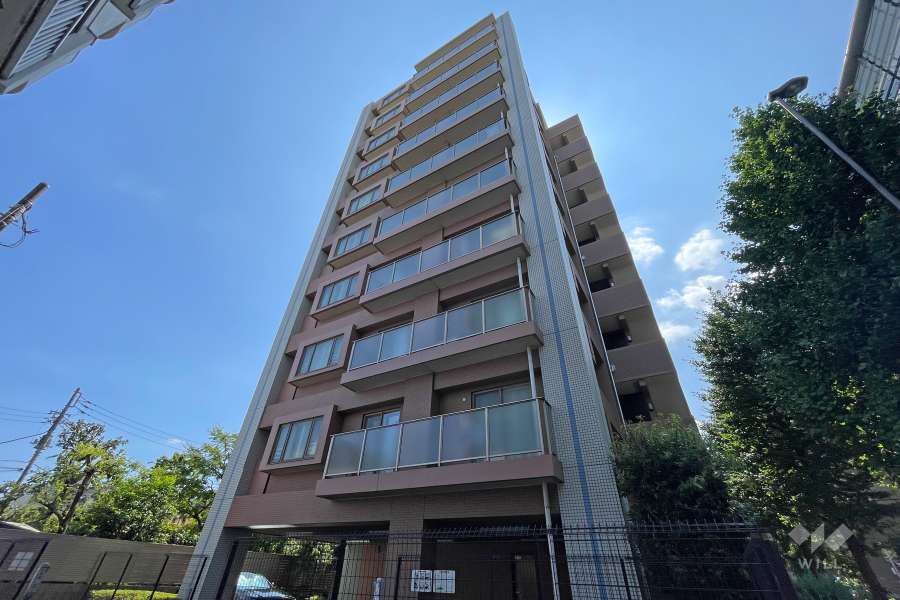 ライオンズグローベル桜新町の外観（北東側から）