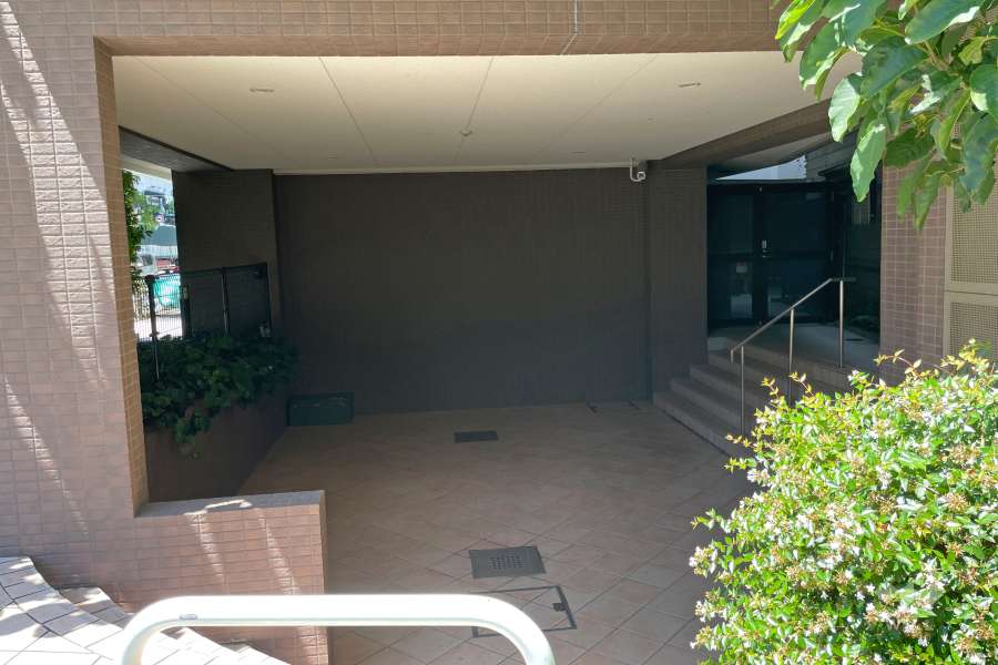 エントランスアプローチ