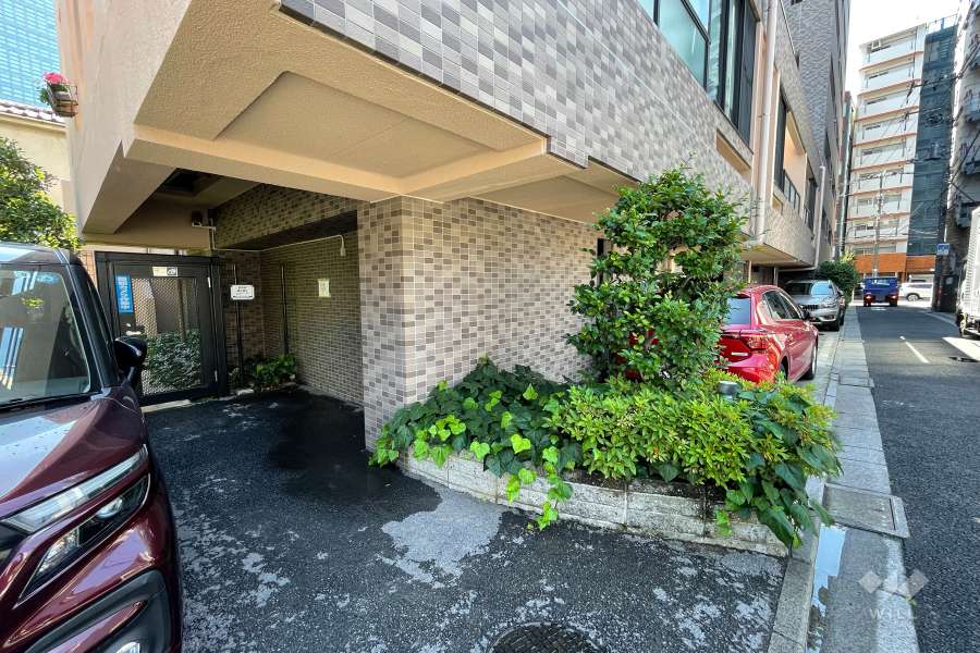 敷地内駐車場（屋外平面式）