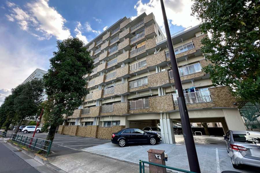 パラスト芦花公園の外観（北東側から）