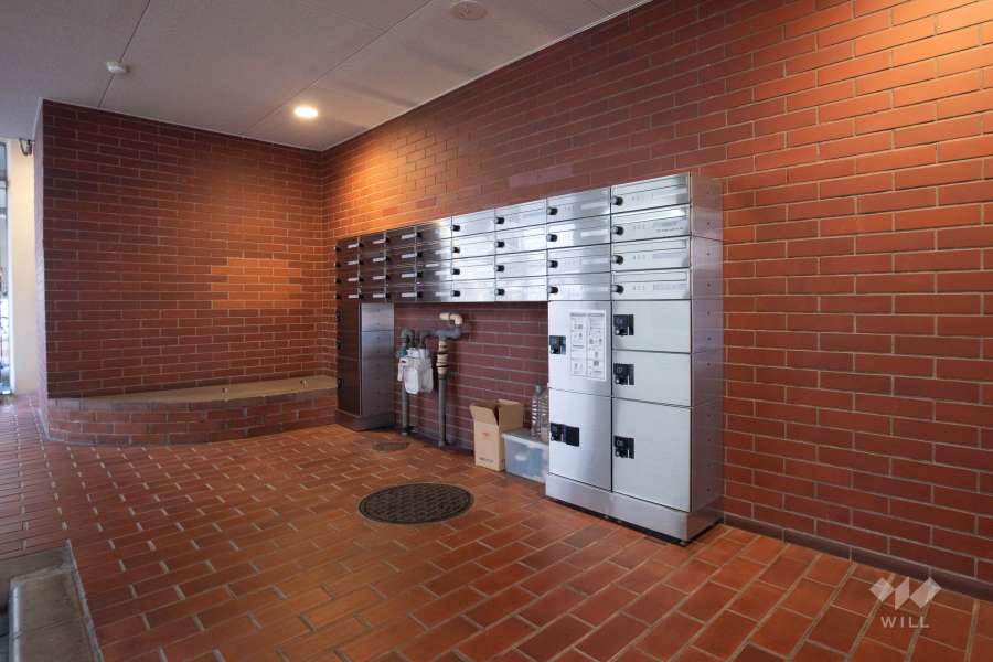 宅配ボックスと共用ポスト