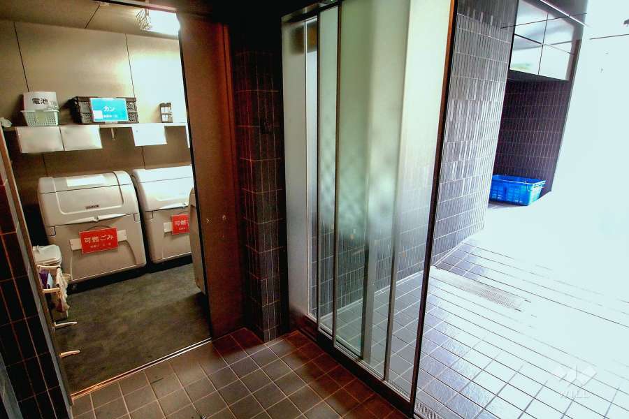 ゴミステーション