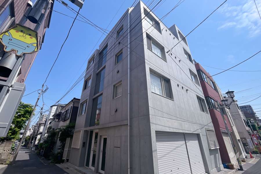 ルーデンス荏原中延の外観（南西側から）　