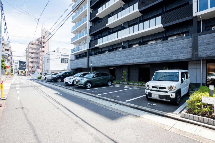 敷地内駐車場（屋外平面式）