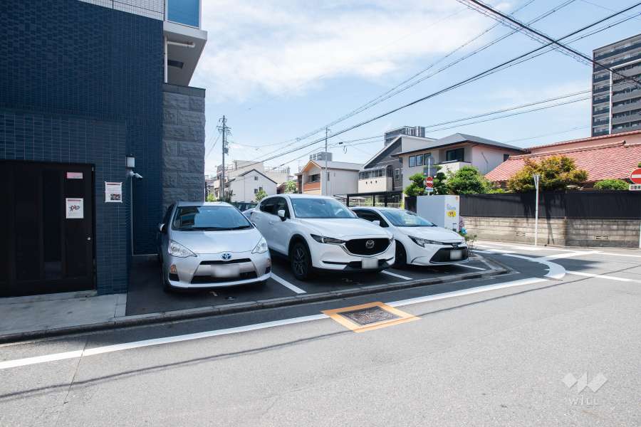 敷地内駐車場（屋外平面式）