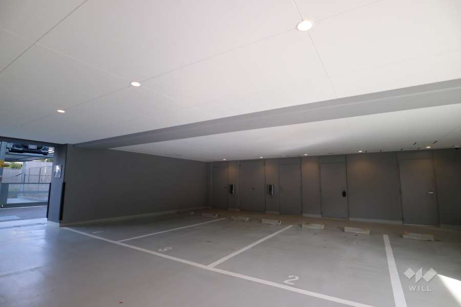 敷地内駐車場（屋内平面式）