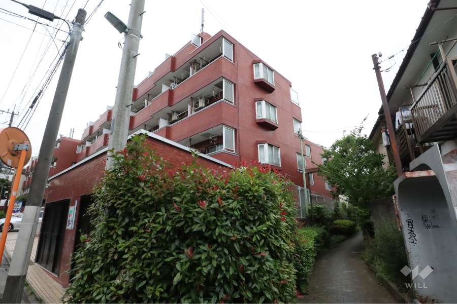 マンションの外観(北西側から)