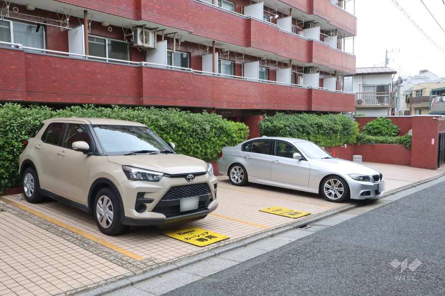 敷地内駐車場（屋外平面式）