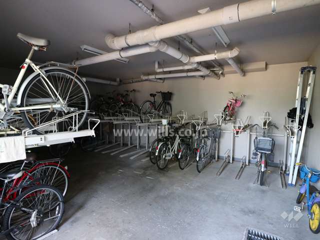 駐輪場（平成28年6月撮影）