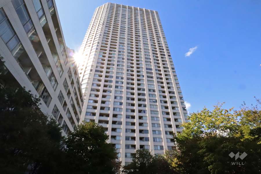 高輪ザレジデンスの外観(東側)