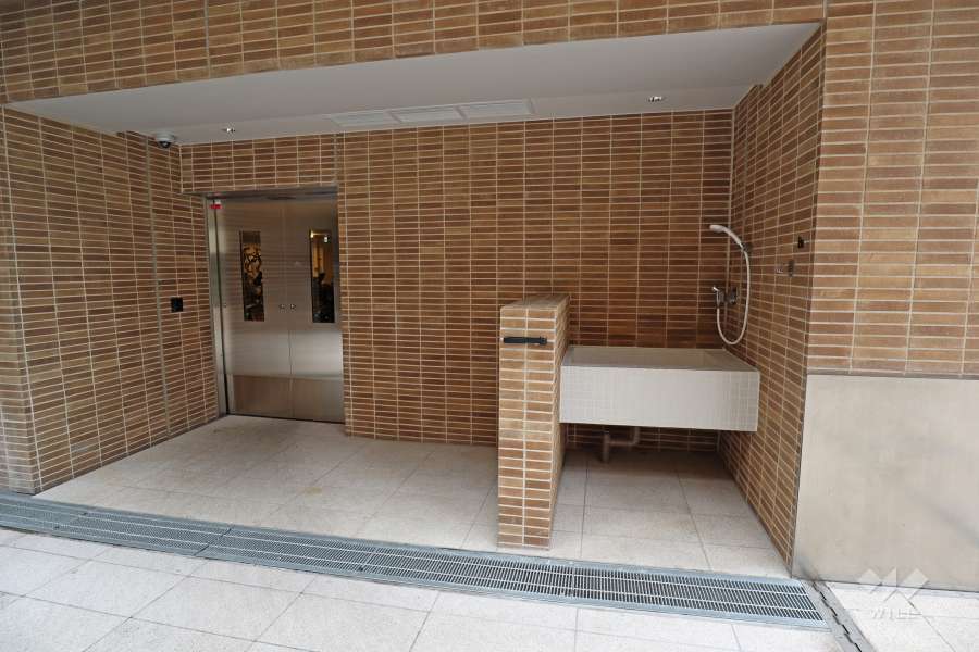 駐輪場出入り口