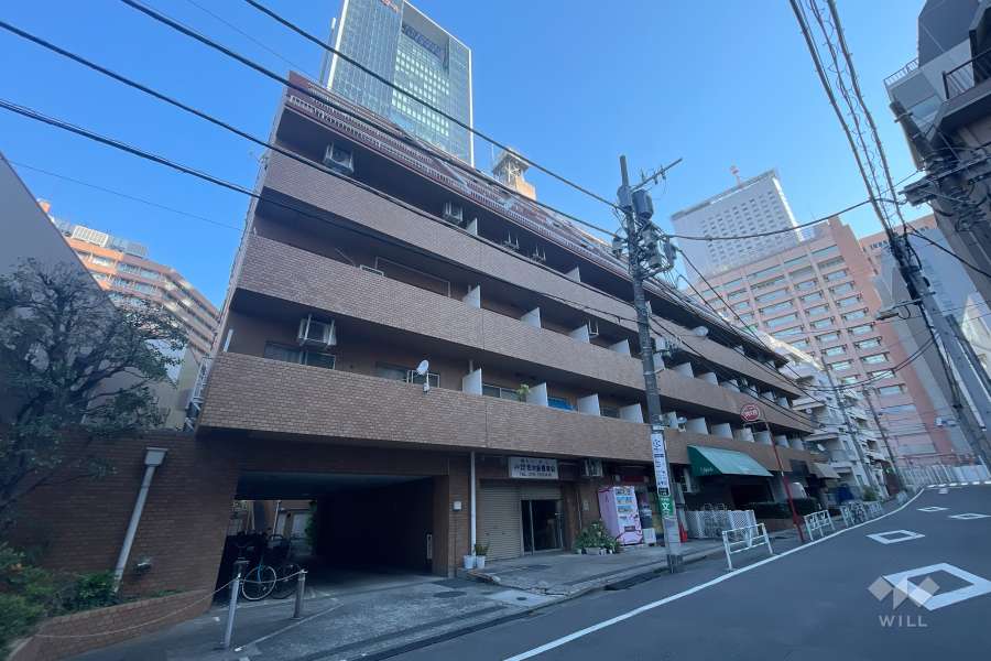 バロール代々木マンションの外観（南西側から）