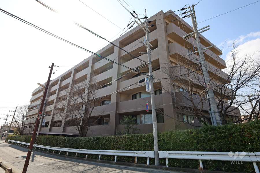 ジオ宝塚ブライトサイトの外観（北側から）